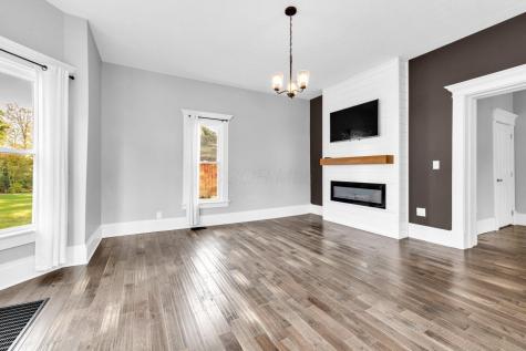 306 E Burgess Street Mount Vernon OH 43050