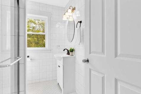 306 E Burgess Street Mount Vernon OH 43050