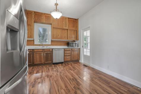 351 N Clayton Street Centerburg OH 43011
