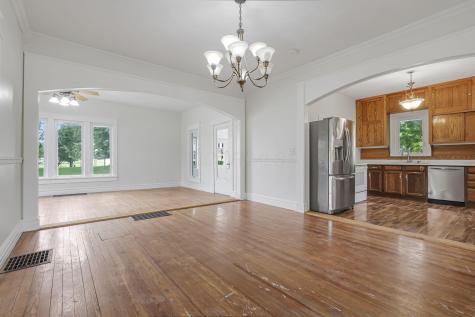 351 N Clayton Street Centerburg OH 43011