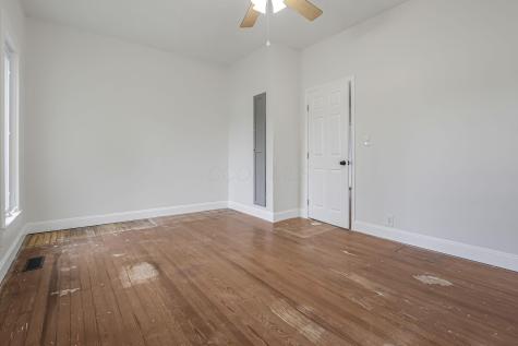 351 N Clayton Street Centerburg OH 43011