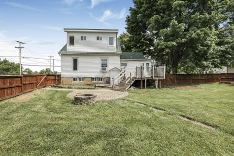351 N Clayton Street Centerburg OH 43011