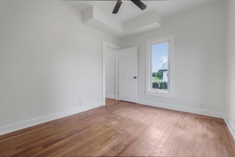 351 N Clayton Street Centerburg OH 43011