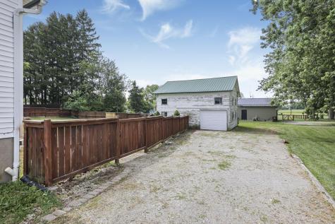 351 N Clayton Street Centerburg OH 43011