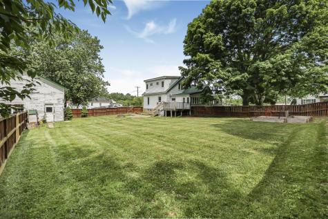 351 N Clayton Street Centerburg OH 43011
