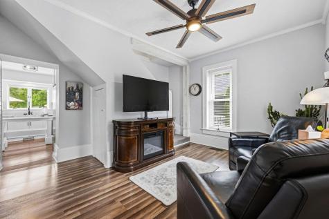 26 S Calhoun Street Centerburg OH 43011