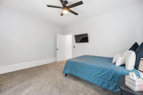 26 S Calhoun Street Centerburg OH 43011