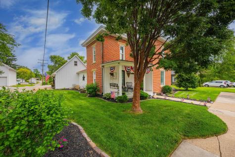 26 S Calhoun Street Centerburg OH 43011