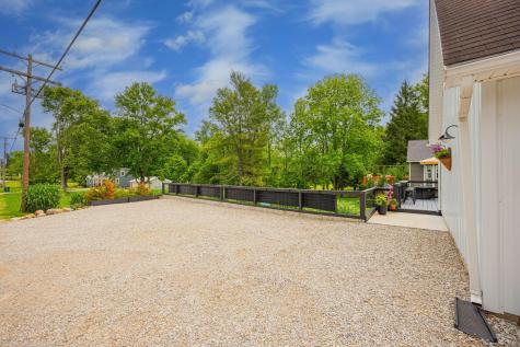 26 S Calhoun Street Centerburg OH 43011