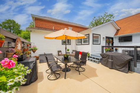 26 S Calhoun Street Centerburg OH 43011