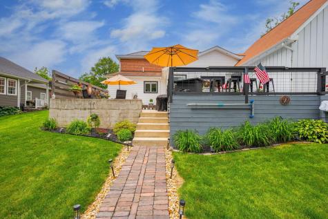 26 S Calhoun Street Centerburg OH 43011