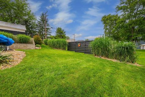 26 S Calhoun Street Centerburg OH 43011