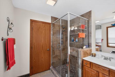 870 Fairway Drive Howard OH 43028