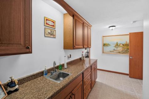 870 Fairway Drive Howard OH 43028