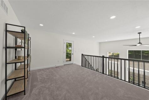 225 Green Valley Drive Howard OH 43028
