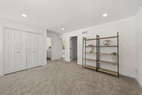 225 Green Valley Drive Howard OH 43028