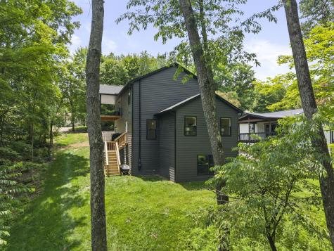 225 Green Valley Drive Howard OH 43028
