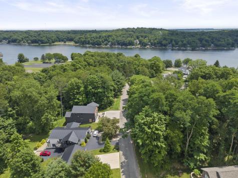 225 Green Valley Drive Howard OH 43028