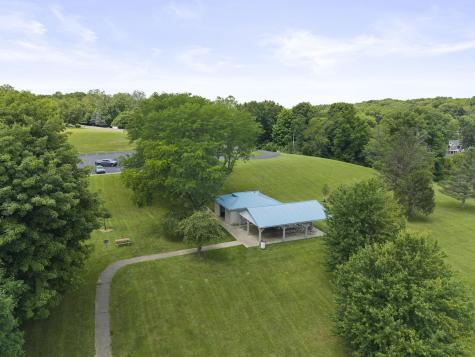 225 Green Valley Drive Howard OH 43028