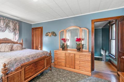 418 Gill Avenue Galion OH 44833