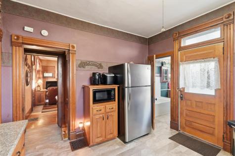 418 Gill Avenue Galion OH 44833