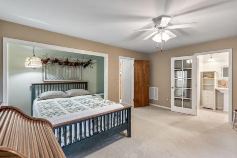 11 Old Orchard Drive Mount Vernon OH 43050