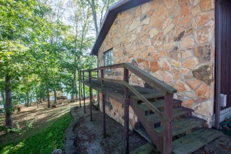 745 Valleywood Heights Drive Howard OH 43028