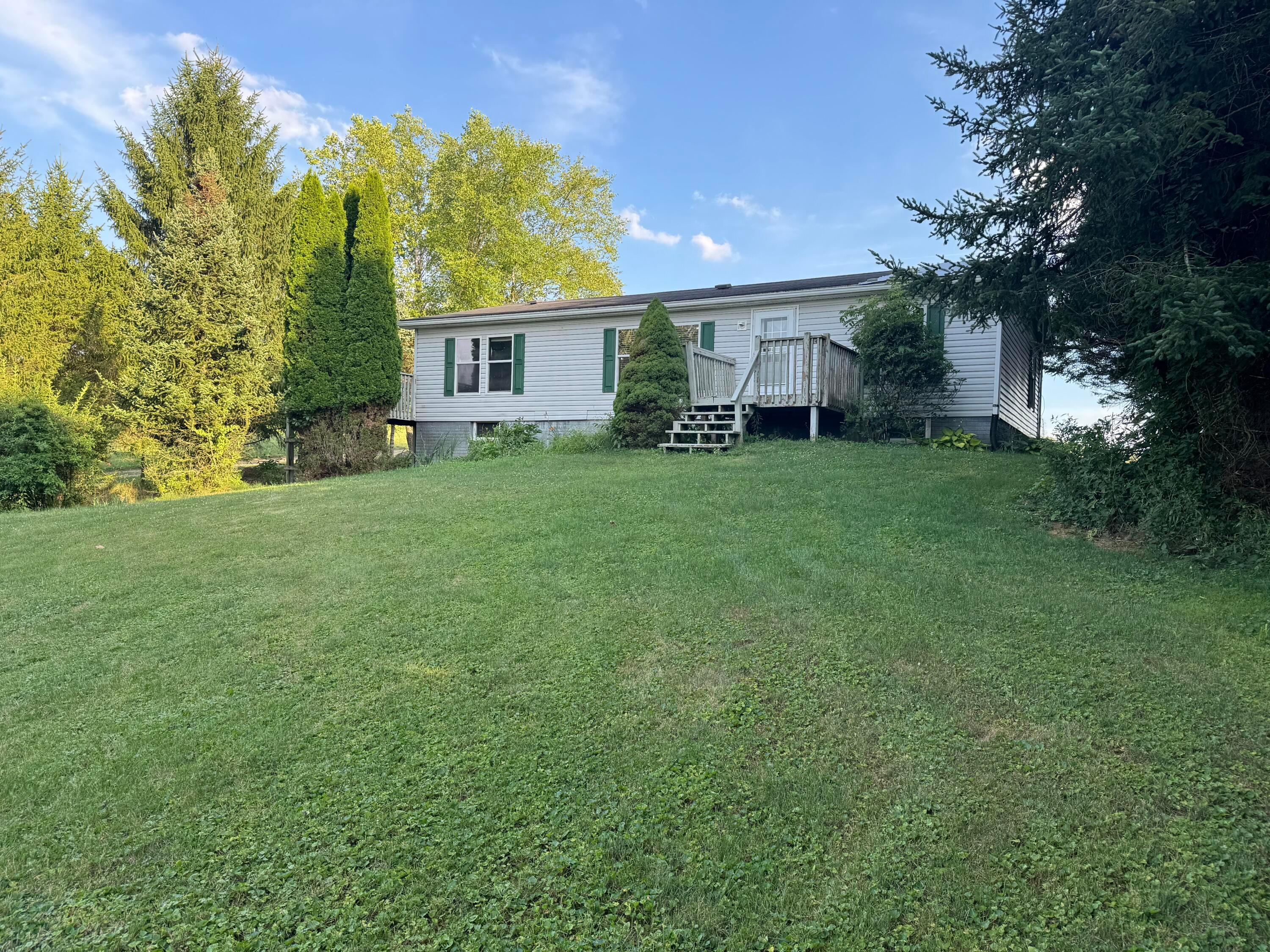 26220 Mill Road Utica OH 43080