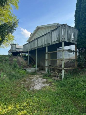 26220 Mill Road Utica OH 43080