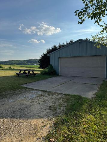 26220 Mill Road Utica OH 43080