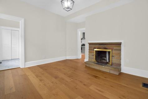 107 E Vine Street Mount Vernon OH 43050