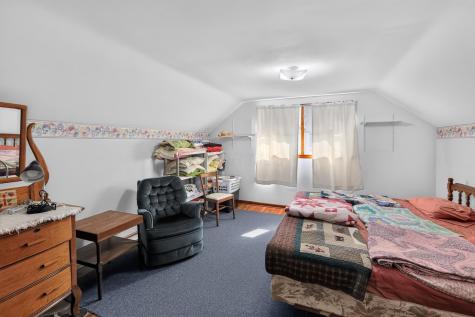 11 E Mound Street Fredericktown OH 43019