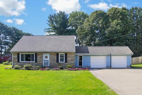 11 E Mound Street Fredericktown OH 43019