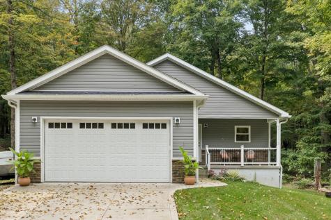 714 Crestrose Drive Howard OH 43028