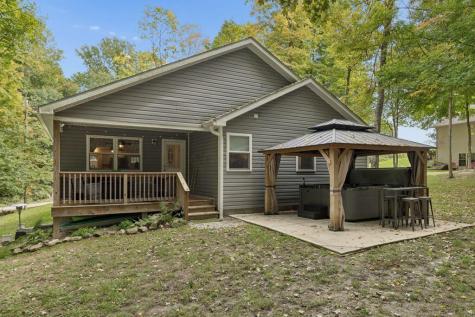 714 Crestrose Drive Howard OH 43028