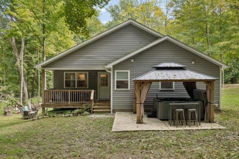 714 Crestrose Drive Howard OH 43028