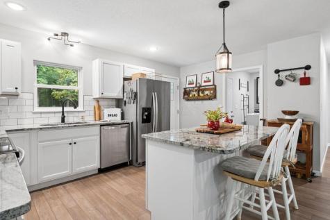 714 Crestrose Drive Howard OH 43028