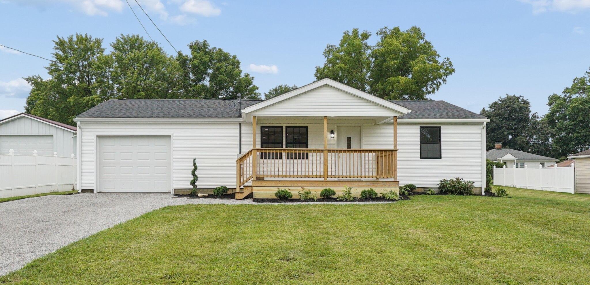 26 Mermary Drive Fredericktown OH 43019