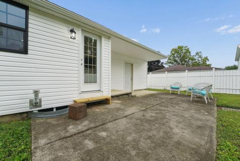 26 Mermary Drive Fredericktown OH 43019