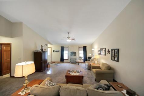 561 Glenmonte Drive Howard OH 43028