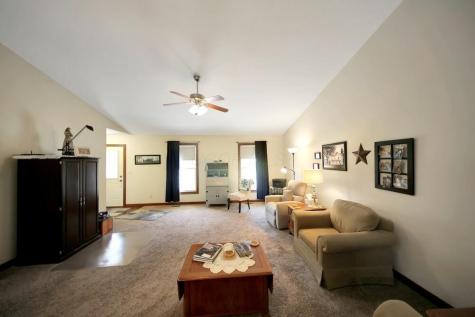 561 Glenmonte Drive Howard OH 43028