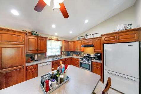 561 Glenmonte Drive Howard OH 43028