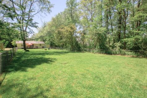 218 Woodlawn Circle Howard OH 43028