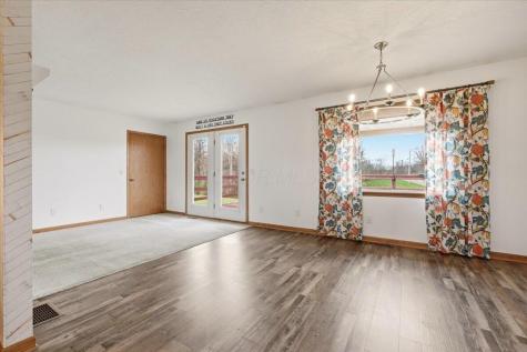 7893 Fairview Road Mount Vernon OH 43050