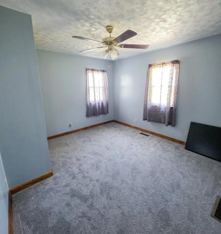 25 E 10th Street Wellston OH 45692