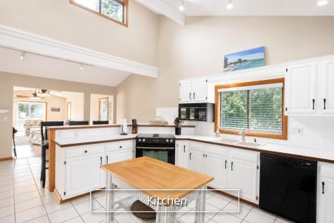 279 Crabapple Drive Howard OH 43028