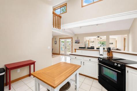 279 Crabapple Drive Howard OH 43028