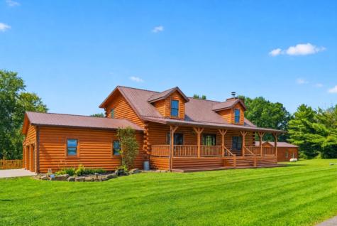 19697 Knox Lake Road Fredericktown OH 43019
