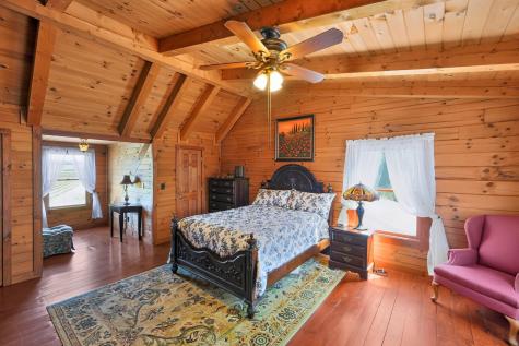 19697 Knox Lake Road Fredericktown OH 43019