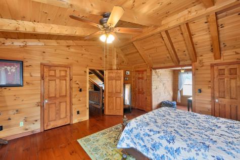 19697 Knox Lake Road Fredericktown OH 43019